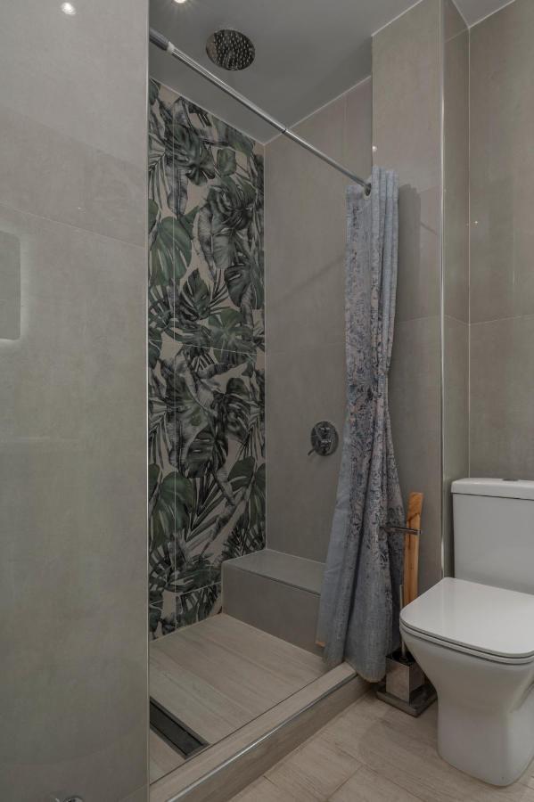 Kosmos Service Apartment City Center 3 With Additional Cost Parking Selanik Dış mekan fotoğraf