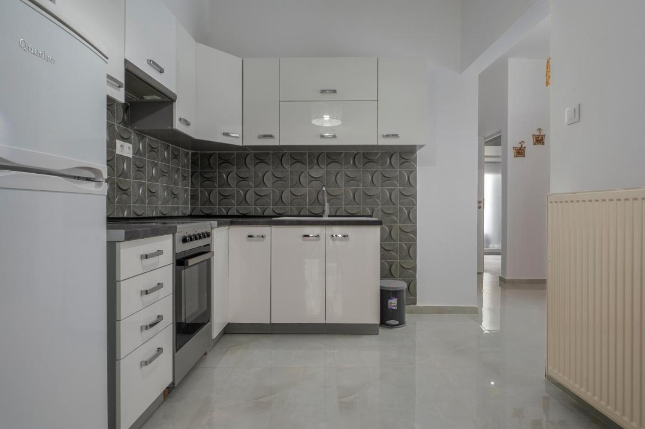 Kosmos Service Apartment City Center 3 With Additional Cost Parking Selanik Dış mekan fotoğraf